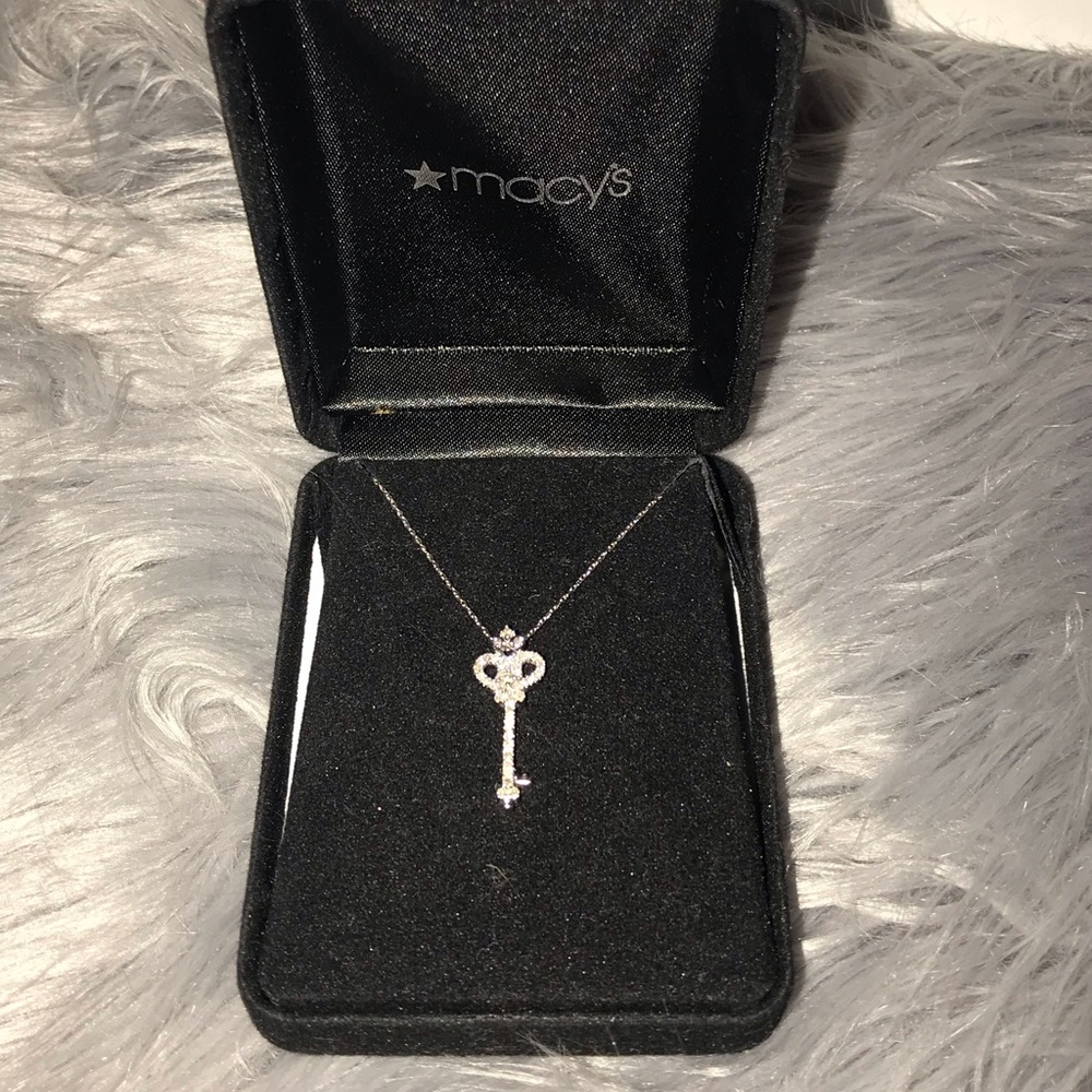 14k white gold diamond key pendant